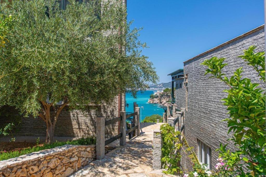 Vila Rina At Aquamarine Residence Vlore Ngoại thất bức ảnh