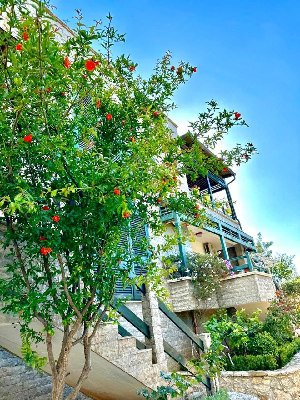Vila Rina At Aquamarine Residence Vlore Ngoại thất bức ảnh